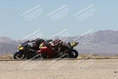 media/Apr-20-2025-CVMA (Sun) [[39090e8767]]/Race 11-500-350 Supersport (Holeshot)/